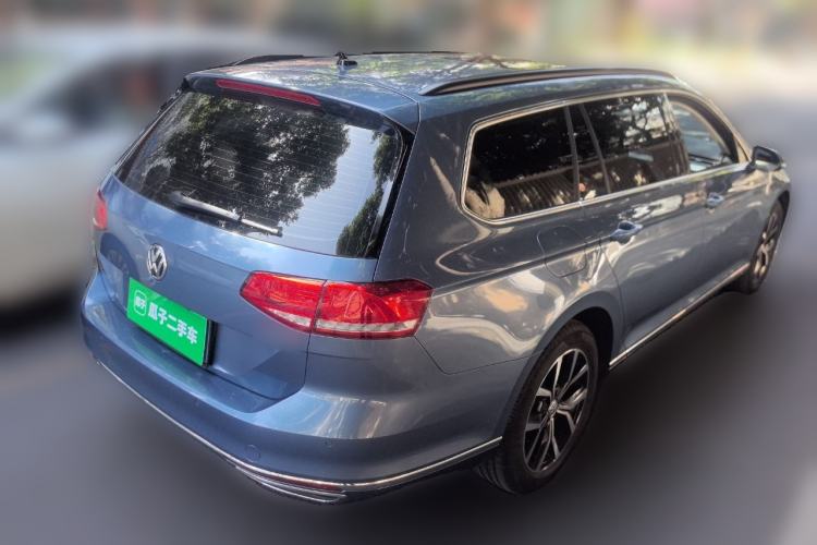 Used Volkswagen Variant 2018 380TSI Two-Wheel Drive Comfort Edition
