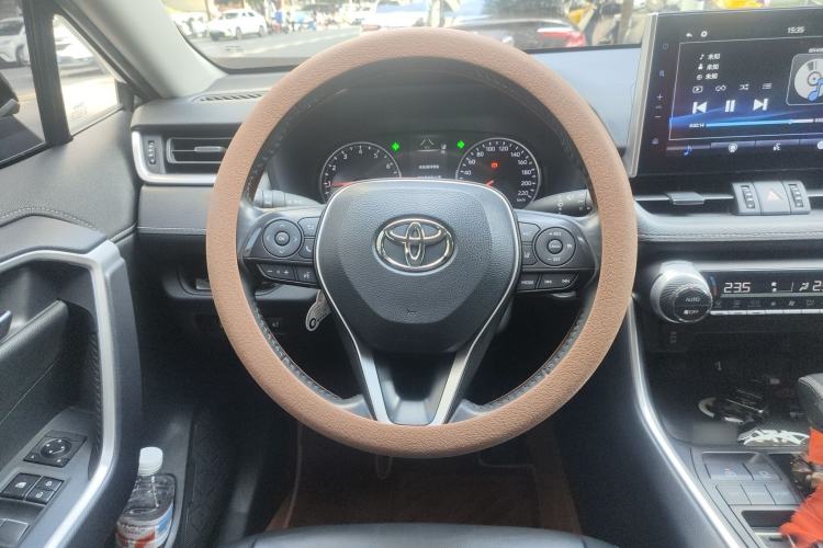 Used Toyota Wildlander 2021 2.0L CVT Two-Wheel Drive Luxury Edition
