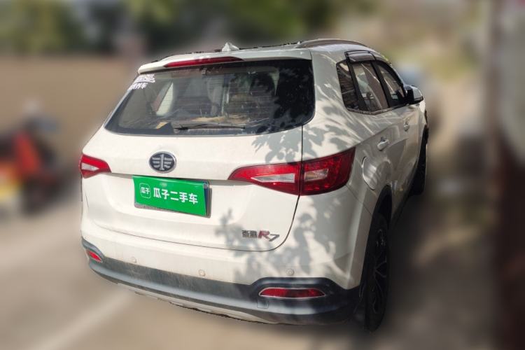 Used FAW Senya R7 2016 1.6L Manual Luxury Version
