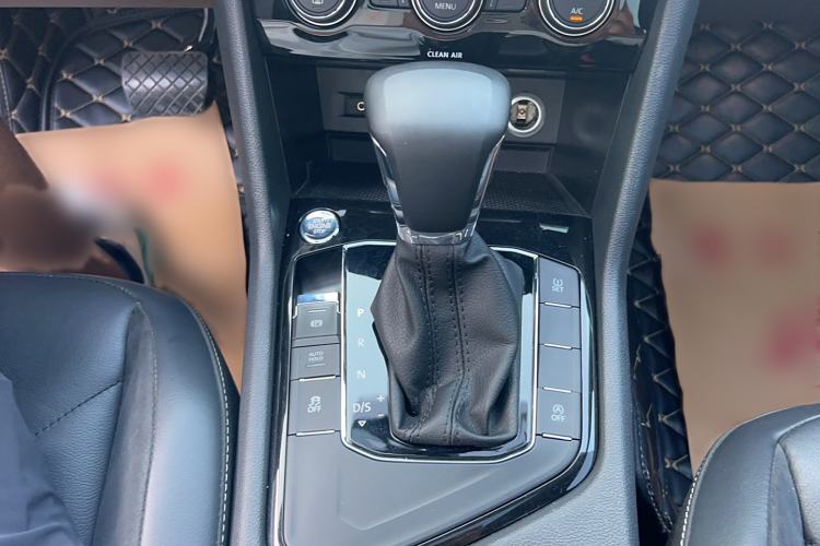 Used Volkswagen Tiguan L 2017 380TSI Automatic All-Wheel-Drive Luxury Edition