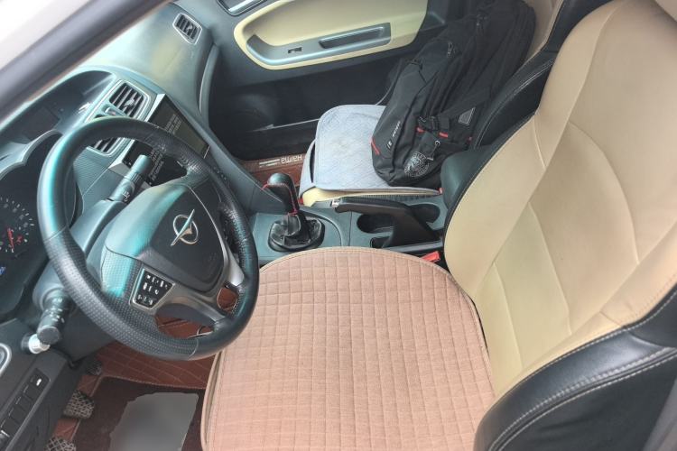 Used Haima Fumei 2016 1.6L Manual Prestige Model Upgrade Left Front Seat