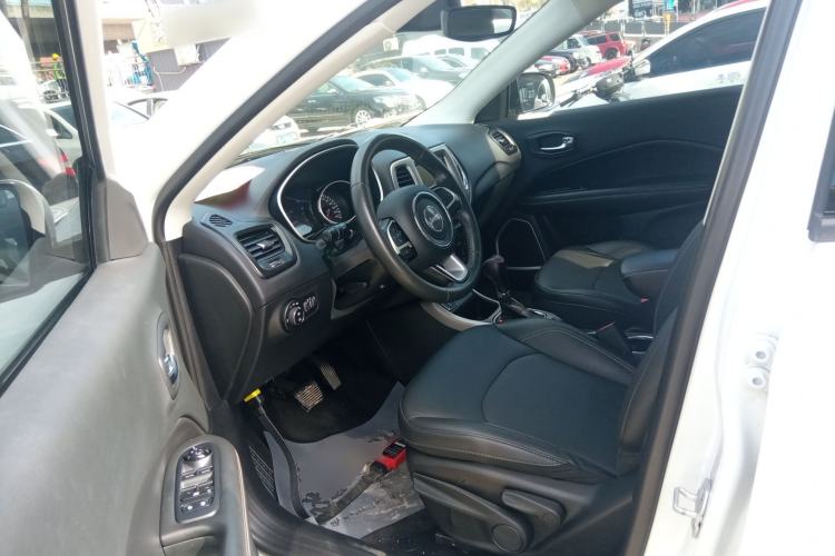 Used Jeep Compass 2017 200T Automatic Family Edition Driver Seat