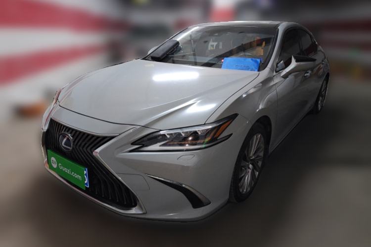 Used Lexus ES 2018 300h Executive Version China V Standard