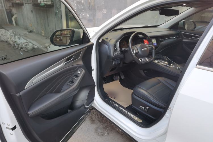 Used Haval F7 2020 2.0T All-Wheel Drive iJoy

