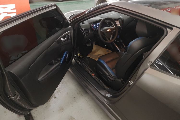 Used Hyundai Veloster 2015 1.6T Automatic Luxury Edition