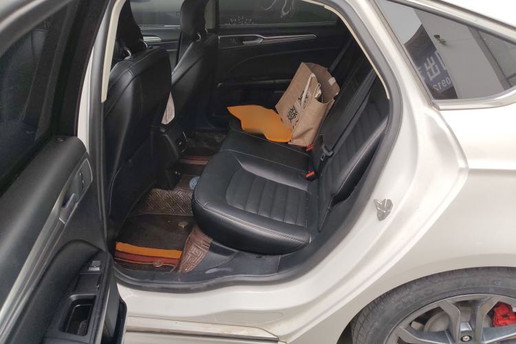 Used Ford Mondeo 2017 EcoBoost 200 Stylish Model
