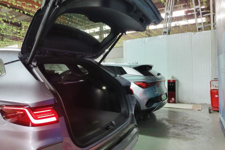 Used BYD Song PLUS New Energy 2025 EV Intelligent Driving Edition 520km Luxury Model