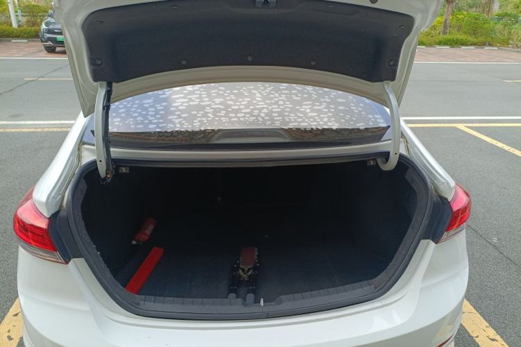 Used Hyundai Elantra (6th Generation / Lingdong) 2020 1.4T Dual-Clutch Xuan Dong · Dynamic Version