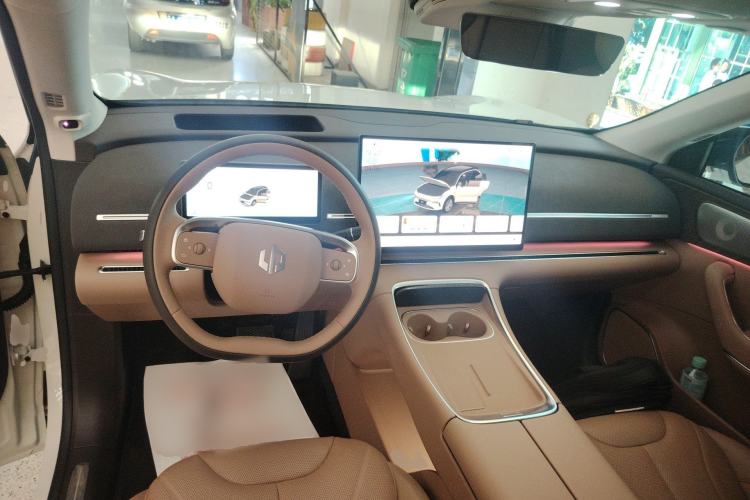 Used Leapmotor C11 2026 All-Electric 640 LiDAR Prestige Edition Center Console