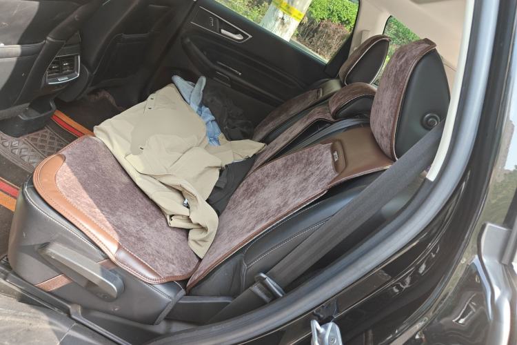 Used Ford Edge 2021 PLUS EcoBoost 245 Two-Wheel-Drive Platinum Edition 5 Seats Left Rear Seat