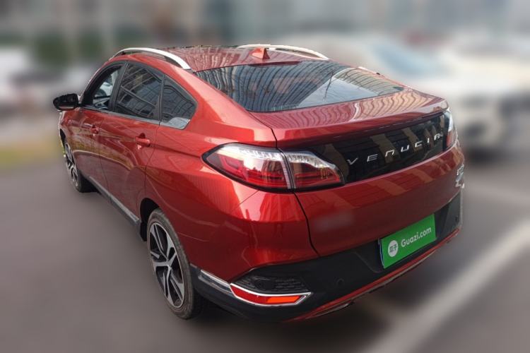 Used Venucia T90 2017 2.0L CVT Leading Edition