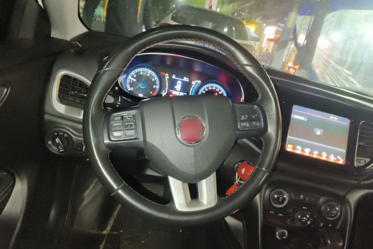 Used Fiat Viaggio 2012 1.4T Automatic Luxury Edition
