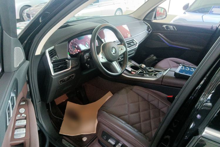 Used BMW X5 2022 Restyled xDrive 30Li Luxury Version M Sport Package