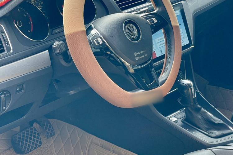 Used Volkswagen Gran Lavida 2017 230TSI DSG Comfort Edition