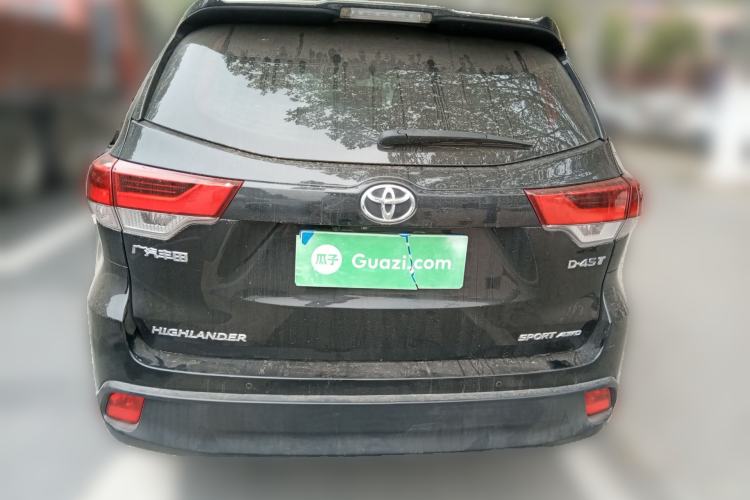 Used Toyota Highlander 2018 2.0T Four-Wheel Drive Luxury Version 7 Seats China VI Standard Rear