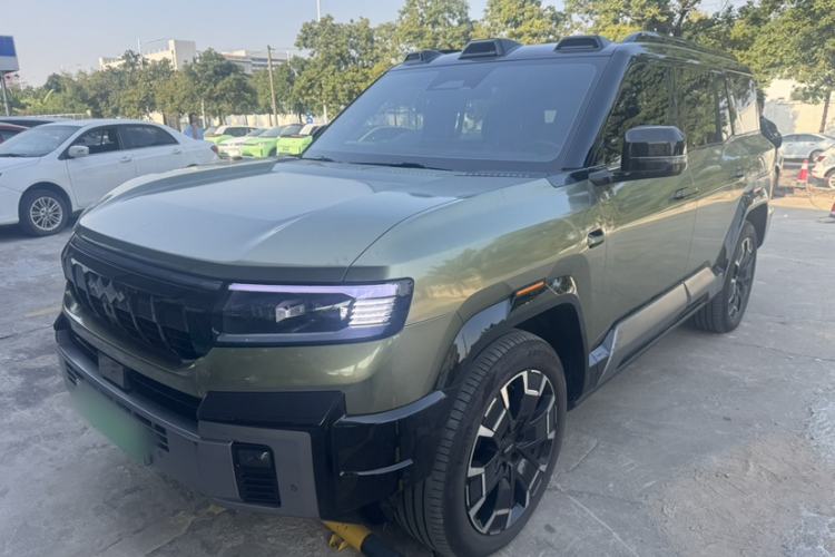 Used Formula Leopard 8 2025 Smart & Brave Flagship Edition 6 Seats