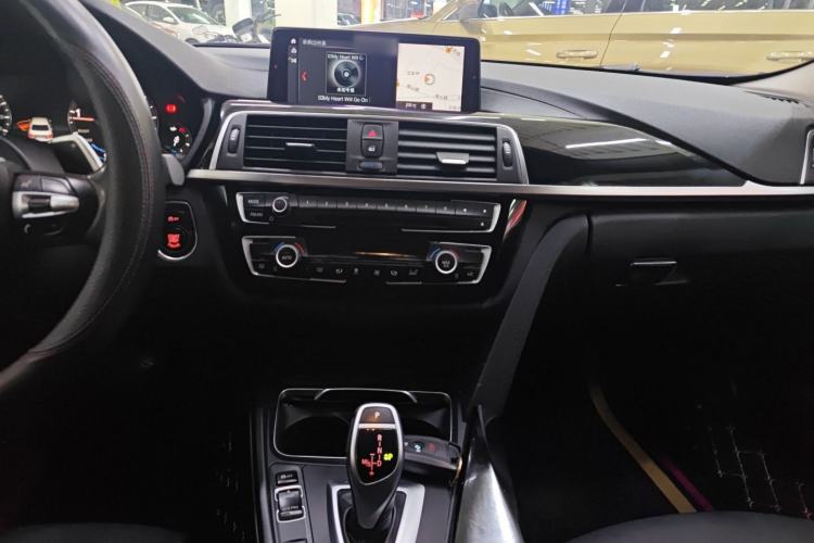 Used BMW 3 Series 2018 320Li Leading Model M Sport Package
