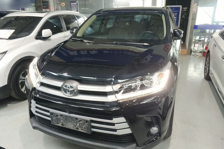 Used Toyota Highlander 2021 2.0T Four-Wheel Drive Elite Edition 7-Seater Front