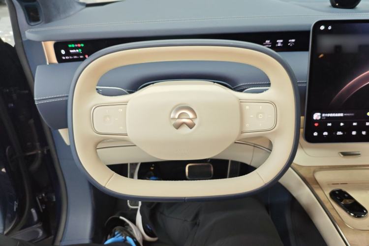 Used Nio ET9 2025 100 kWh
