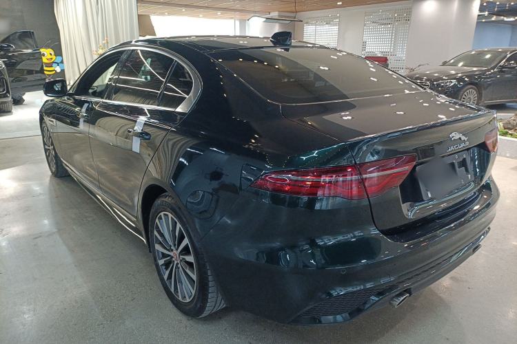 Used Jaguar XEL 2023 2.0T 200 PS R-DYNAMIC Youth Sports Edition
