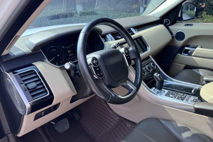 Used Land Rover Range Rover Sport 2015 3.0 SC V6 HSE
