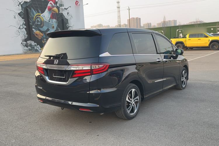 Used Honda Odyssey 2017 2.4L Supreme Edition