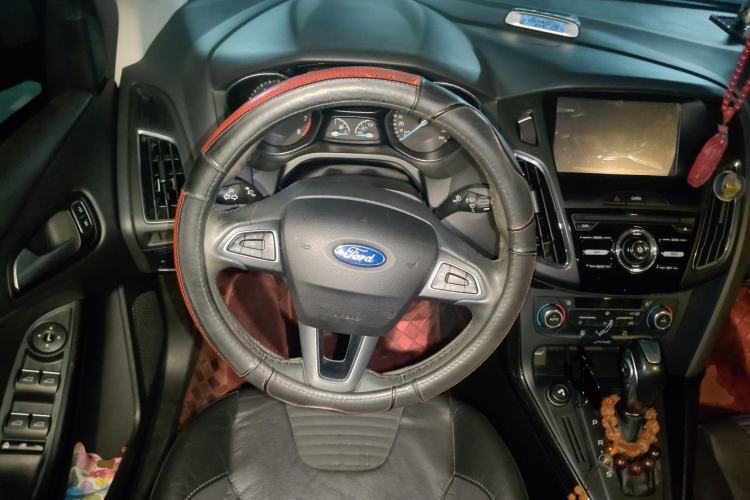 Used Ford Focus 2015 Sedan 1.6L Automatic Trend Model
