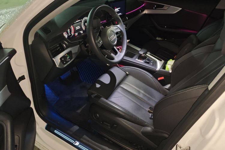 Used Audi A4L 2022 40 TFSI Fashion Dynamic Model Driver Seat