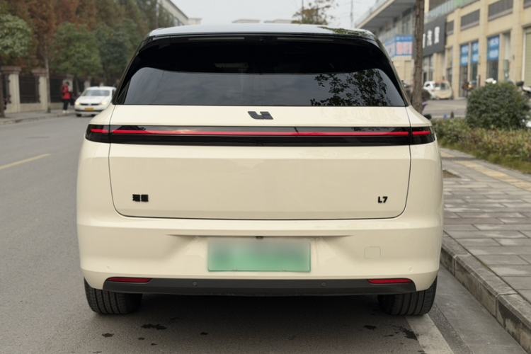 Used Li Auto L7 2023 Air model