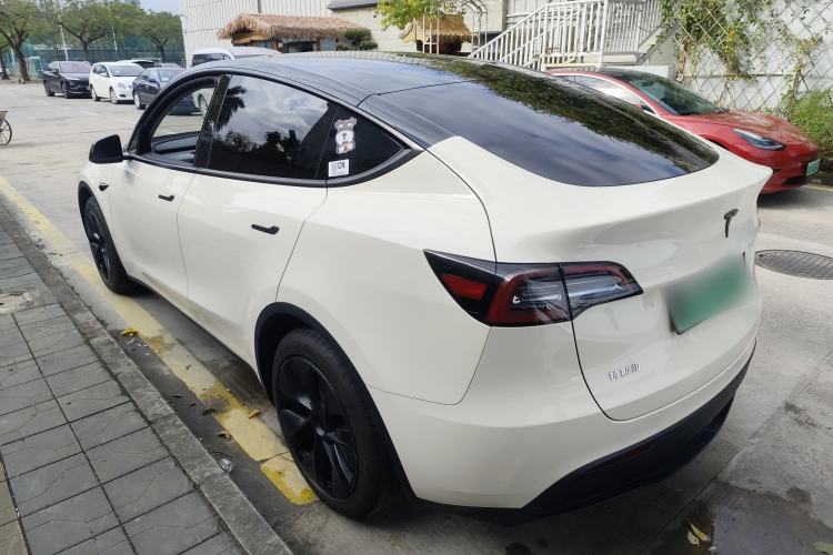 Used Tesla Model Y 2024 Rear-Wheel-Drive Version