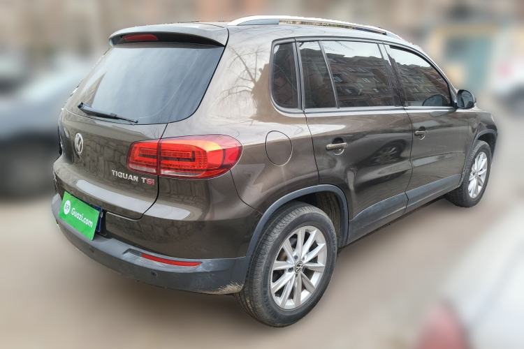 Used Volkswagen Tiguan 2015 1.8TSI Manual Two-Wheel-Drive Limited Edition
