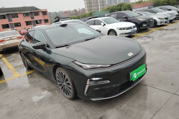 Used Geely Galaxy 8 2025 130km EM-P Starship Edition Exterior 1