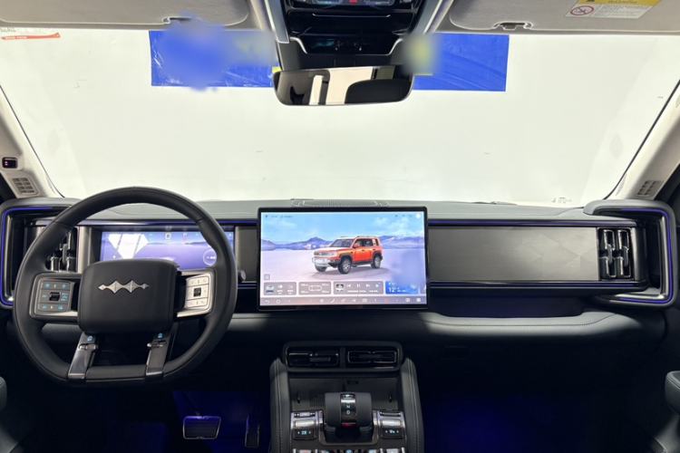 Used Formula Leopard Leopard 5 2023 Explore Edition
