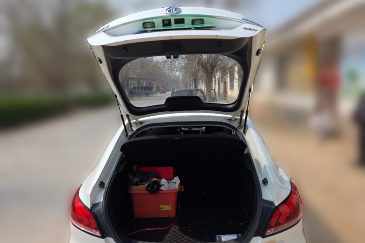 Used MG 6 2017 20T Automatic Luxury Smart Connect Version China V Standard