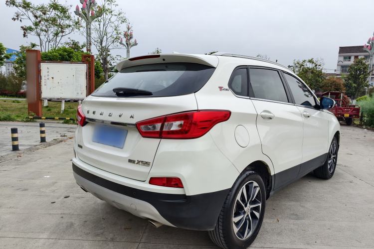 Used BAIC Senova X55 2016 1.5T CVT Elite Edition Exterior 5