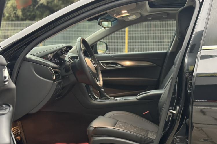 Used Cadillac ATS-L 2017 28T Tech Edition Interior 2