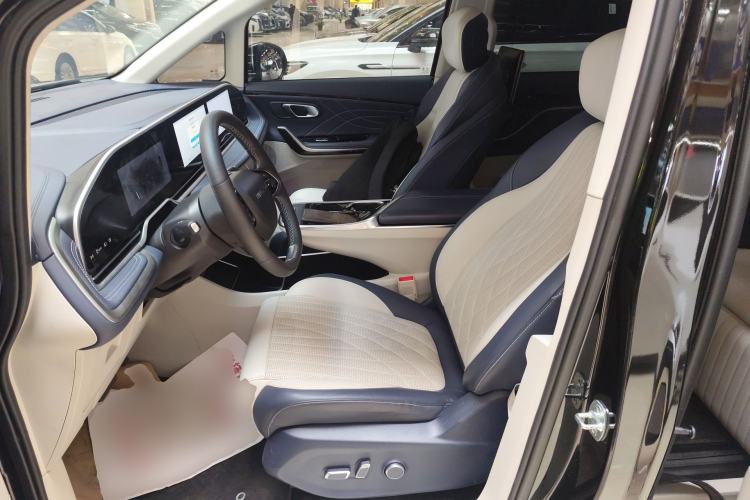 Used SAIC MAXUS G90 2022 2.0T Interstellar Seven-Seater