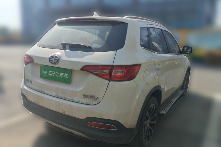 Used FAW Senya R7 2016 1.6L Manual Luxury Model
