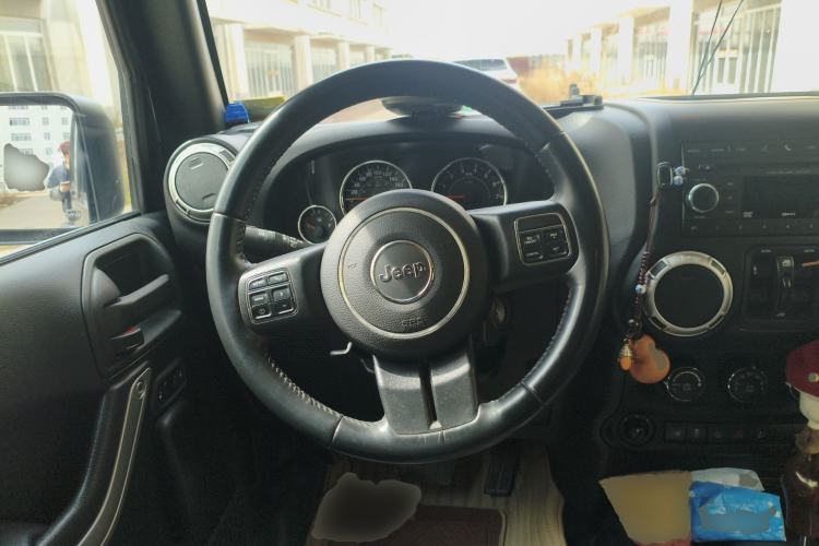 Used Jeep Wrangler 2017 3.0L Sahara Four-Door Comfort Edition
