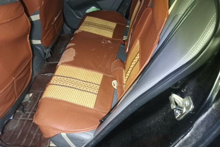 Used Geely Auto Classic Emgrand 2012 Sedan 1.8L CVT Luxury Model
