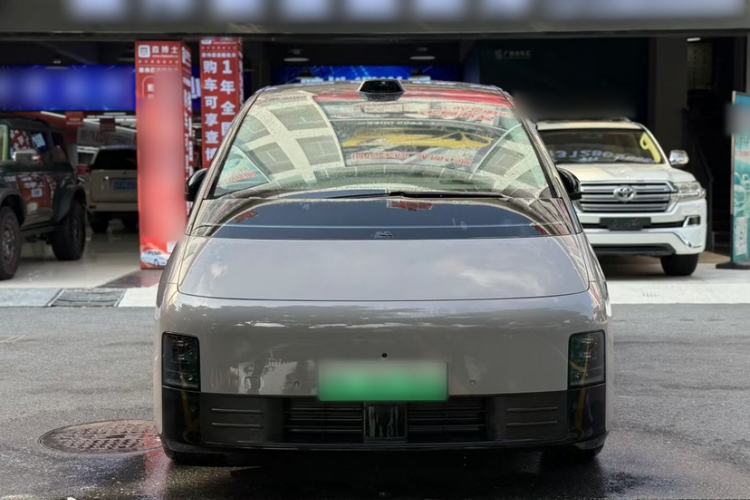 Used Li Auto MEGA 2024 Ultra Model
