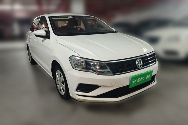 Used Volkswagen Jetta 2017 1.4L Manual Fashion Edition
