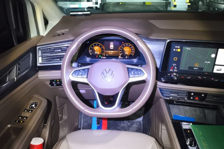 Used Volkswagen Viloran 2022 330TSI Luxury Edition