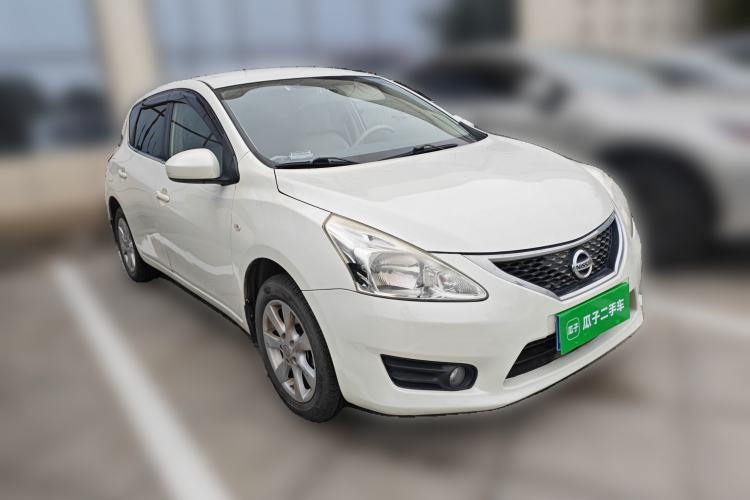 Used Nissan Tiida 2011 1.6L CVT Comfort Model Front Right 45 Deg