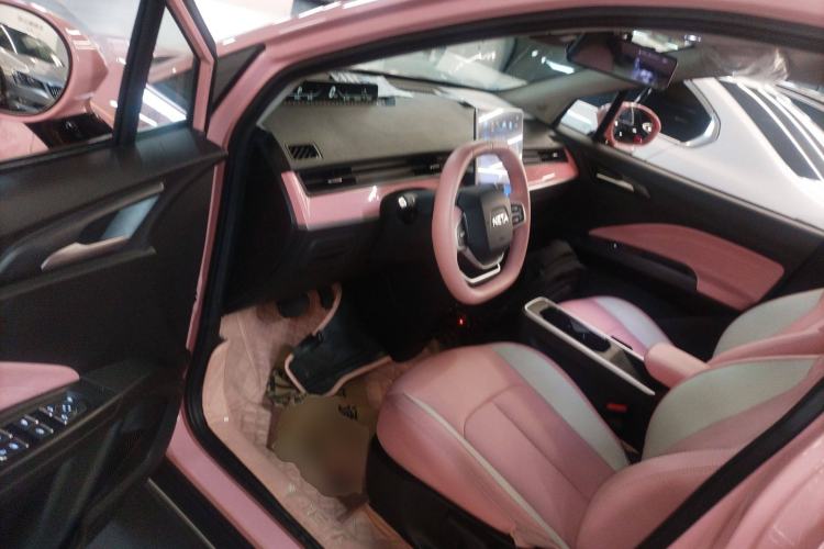 Used NETA V 2022 Chao 400 Lite Pink Custom Edition Driver Seat