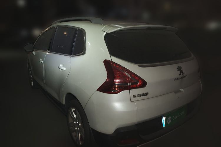 Used Peugeot 3008 2015 2.0L Automatic Classic Edition
