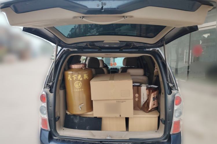 Used Buick GL8 2014 2.4L Classic Edition Trunk