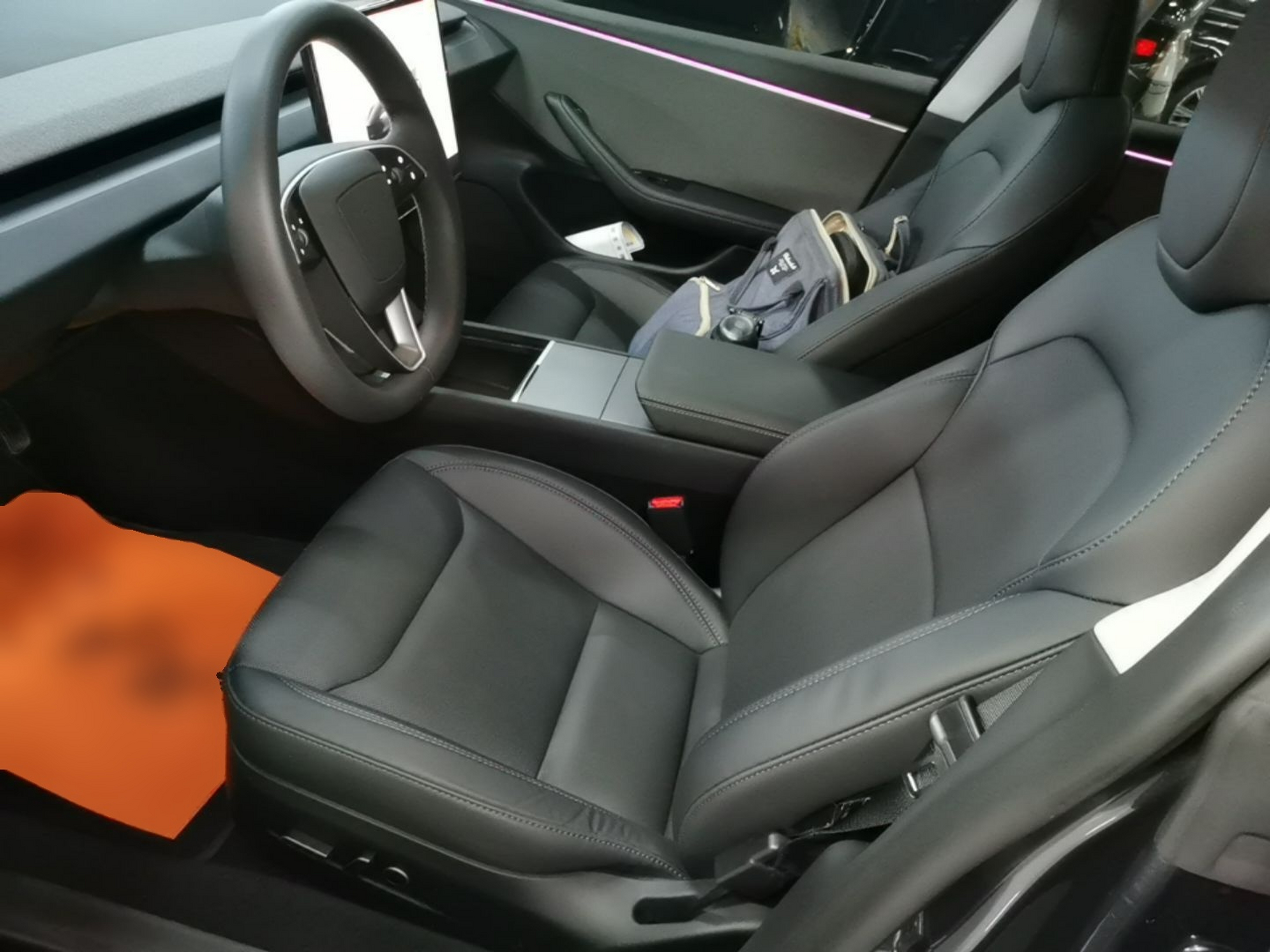 Interior delantero