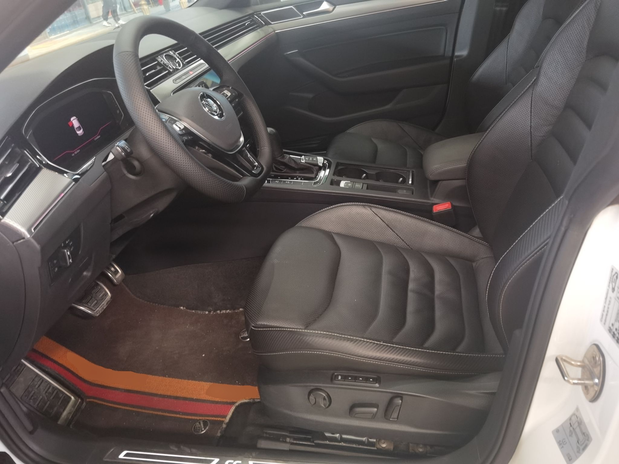 Interior delantero