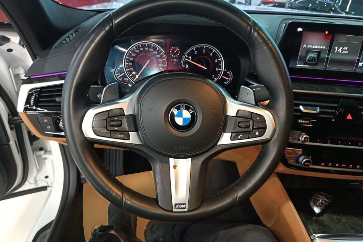 Used BMW 5 Series 2018 Restyled 530Li Leading Edition M Sport Package Steering Wheel